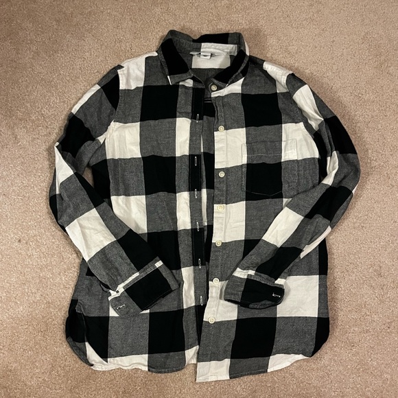 Old Navy Monochrome Plaid Shirt - Picture 1 of 3